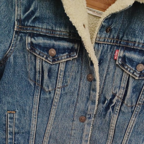 Levi's® Premium Sherpa Denim Jacket - Picture 5 of 7